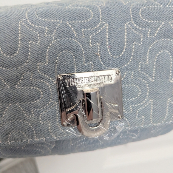 BNWT - True Religion Denim Quilted Crossbody or Shoulder Bag with Change Purse - Picture 3 of 8